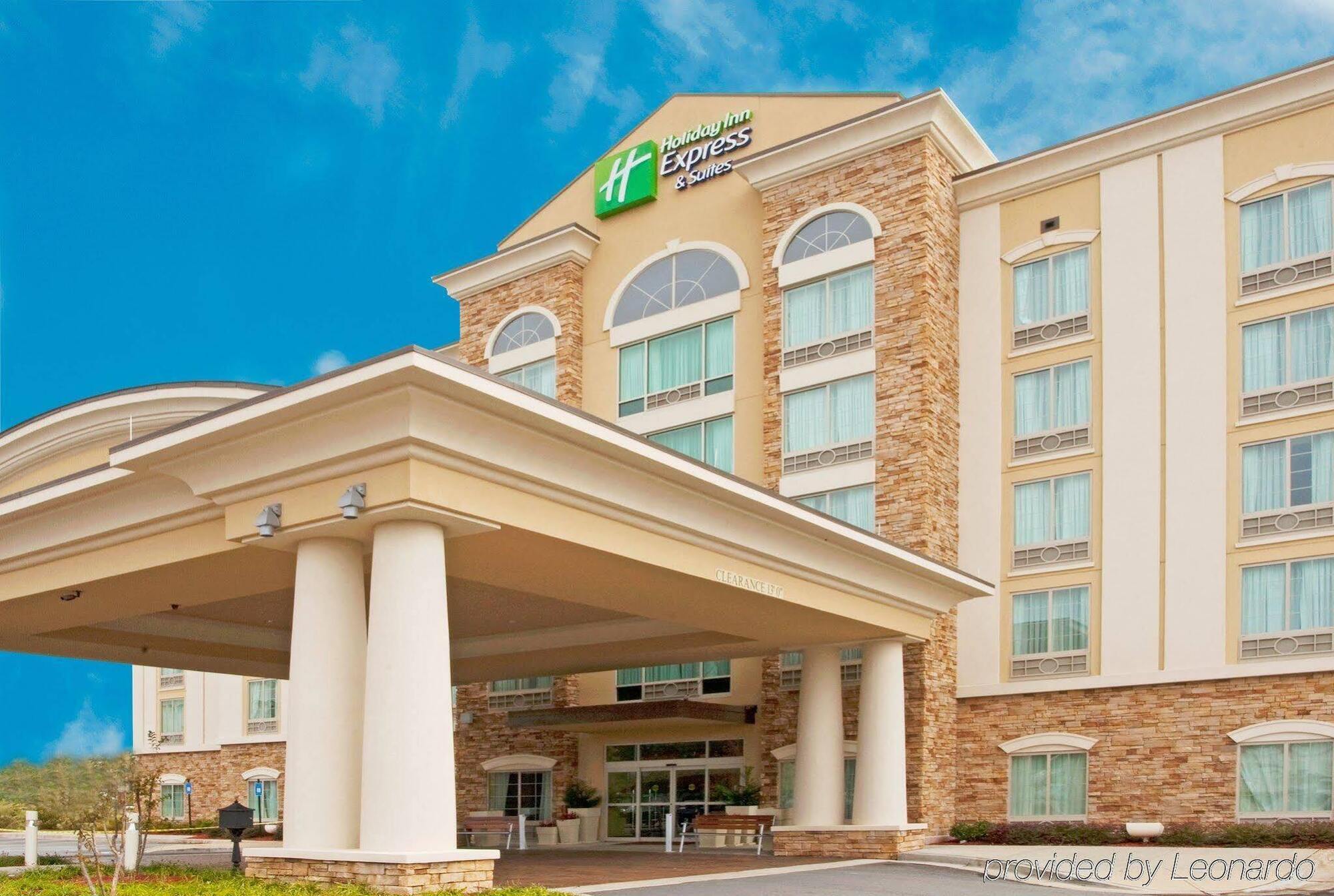 Holiday Inn Express & Suites Columbus At Northlake By Ihg Exterior foto